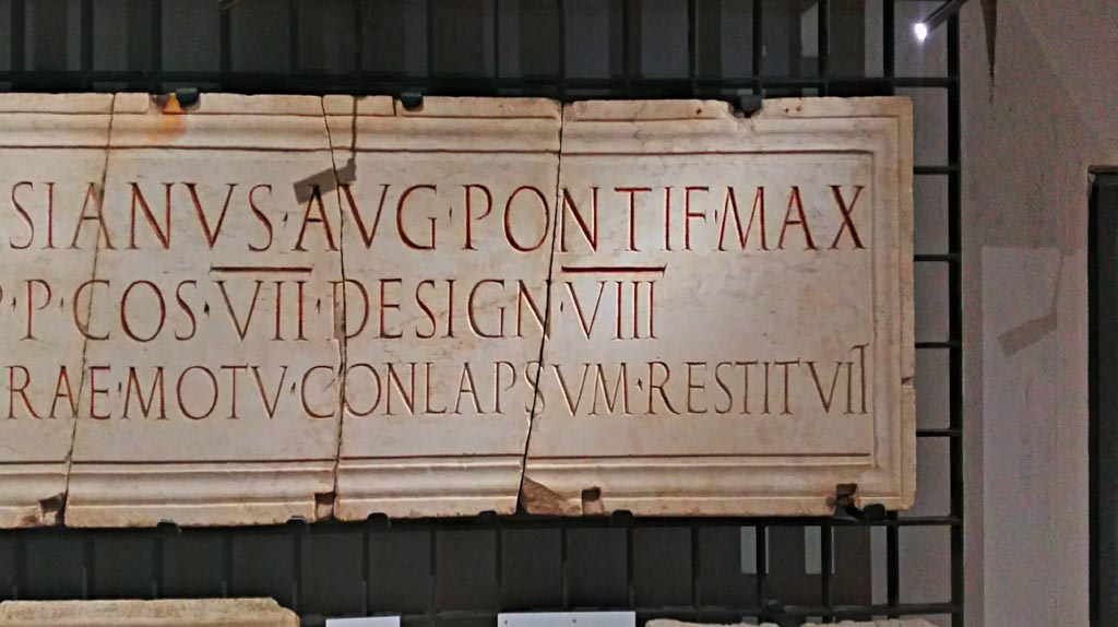 Herculaneum, 1757. Right side of marble plaque found near entrance to Palaestra on Cardo V. (CIL X 1406)
Now in Naples Archaeological Museum, inv. 3708. Photo courtesy of Giuseppe Ciaramella, June 2017.